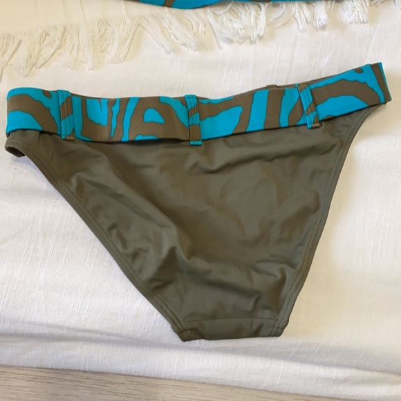 Victoria secret brand new with out tags - Picture 2 of 10